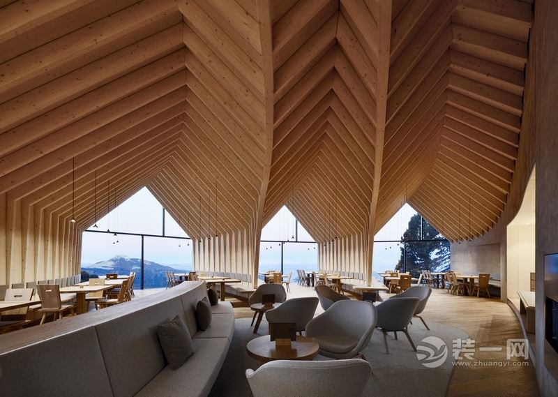 意大利一座山顶木屋餐厅装修效果图 形似一条巨型鱼